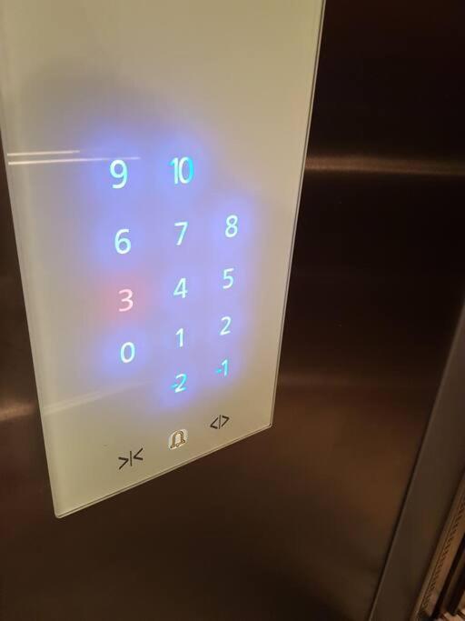 Sloneczny I Wygodny Apartament Blisko Centrum I Metra Apartment