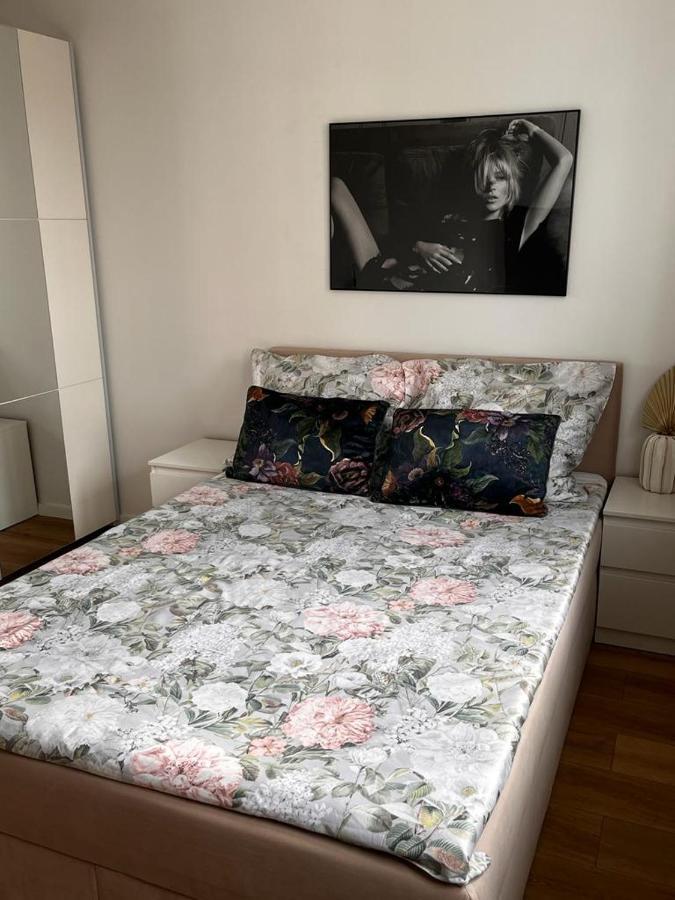 20m2 Studio, Near Chopin Airport, Cozy And Quite *