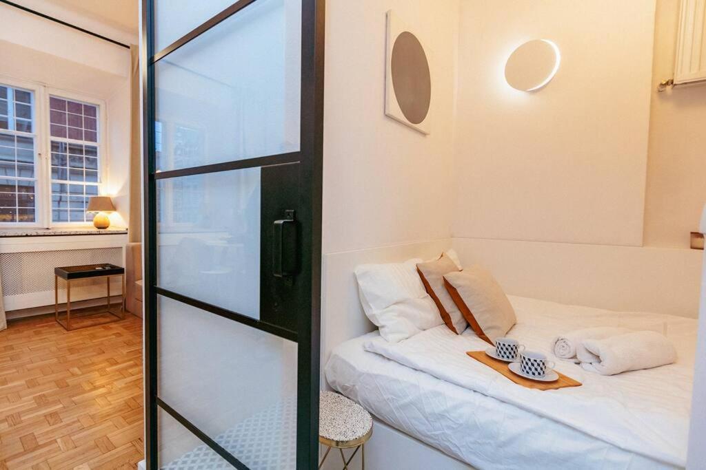 Charming Next To The Old Town! Apartment *
