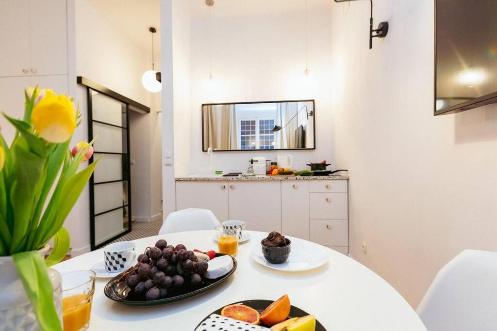 Apartment Charming Next To The Old Town! *