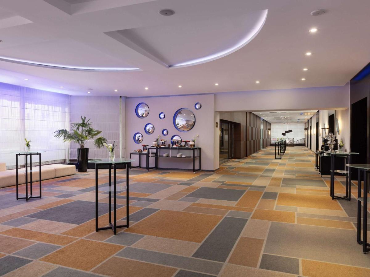 Sofitel Victoria Hotel 5*