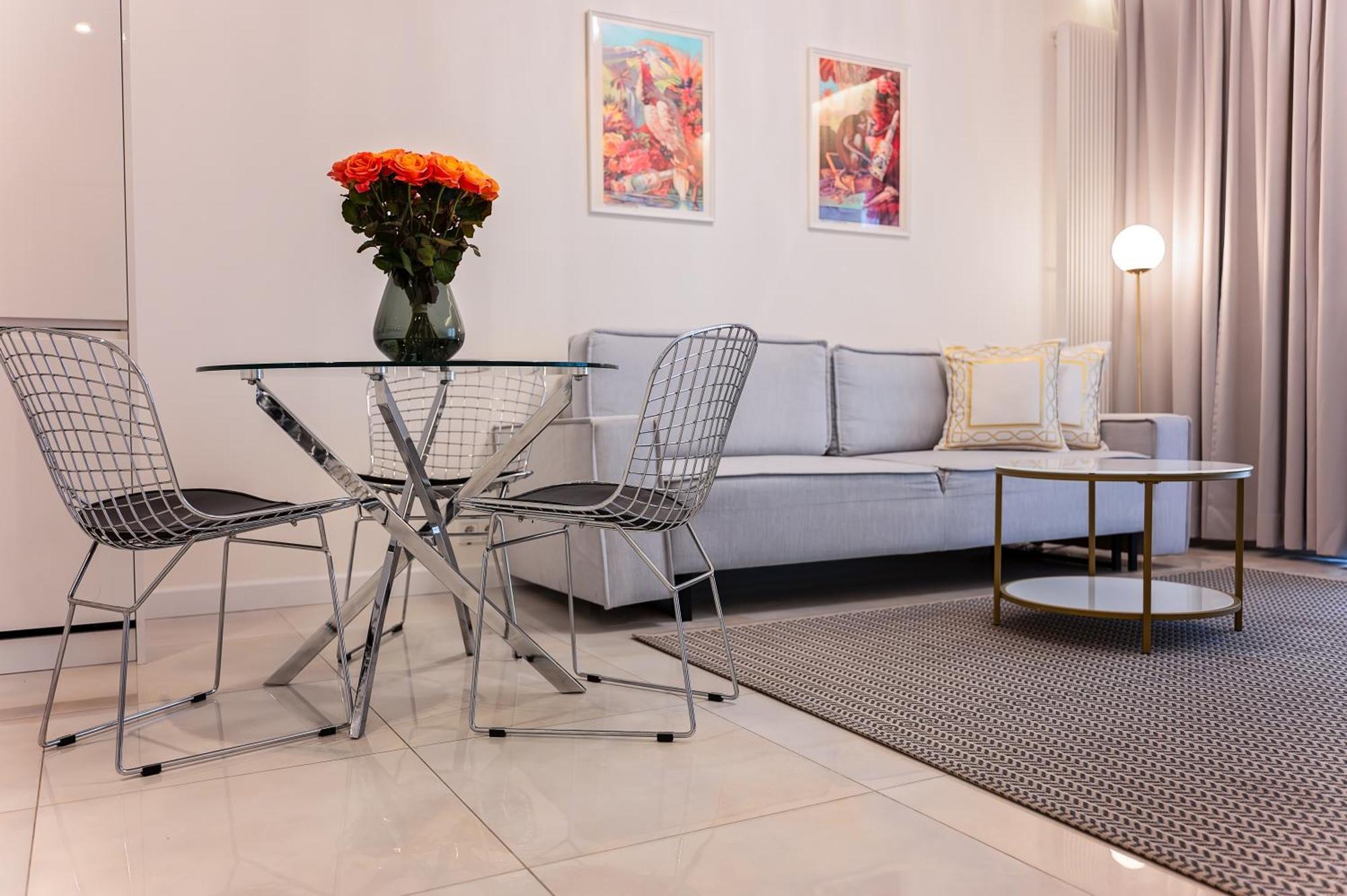 Apartment Mennica Patronus Warsaw