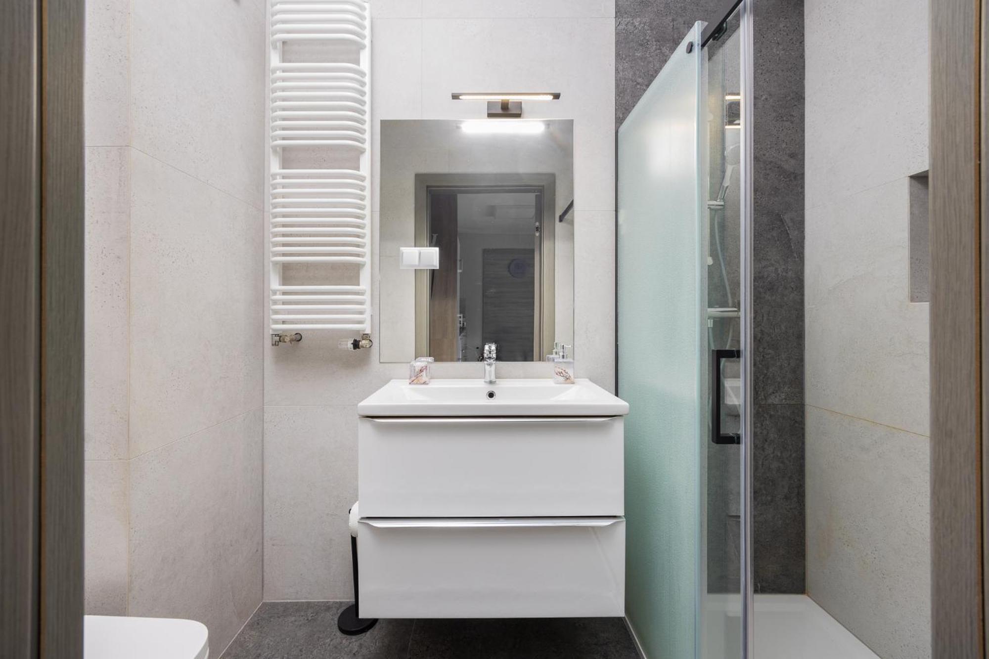 Vipwarsawapartments Amber Mennica Warsaw