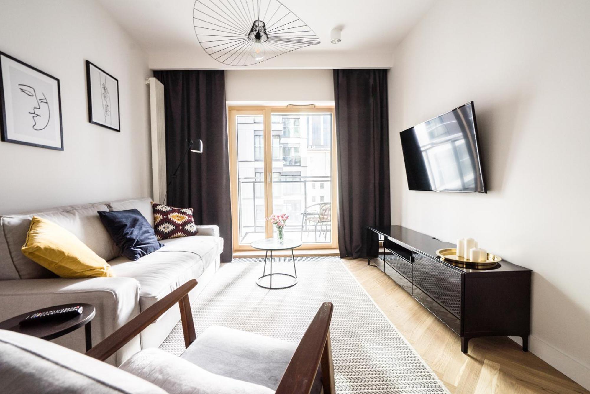Vipwarsawapartments Amber Mennica * Warsaw