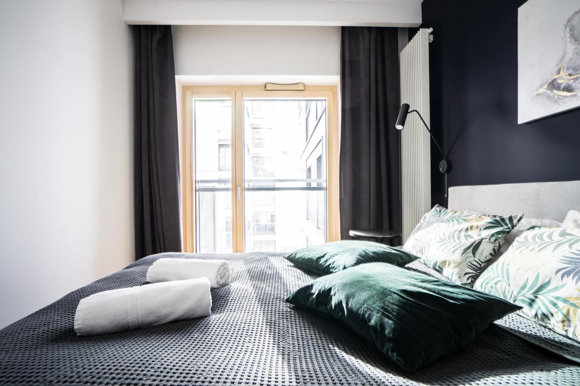 Vipwarsawapartments Amber Mennica Căn hộ
