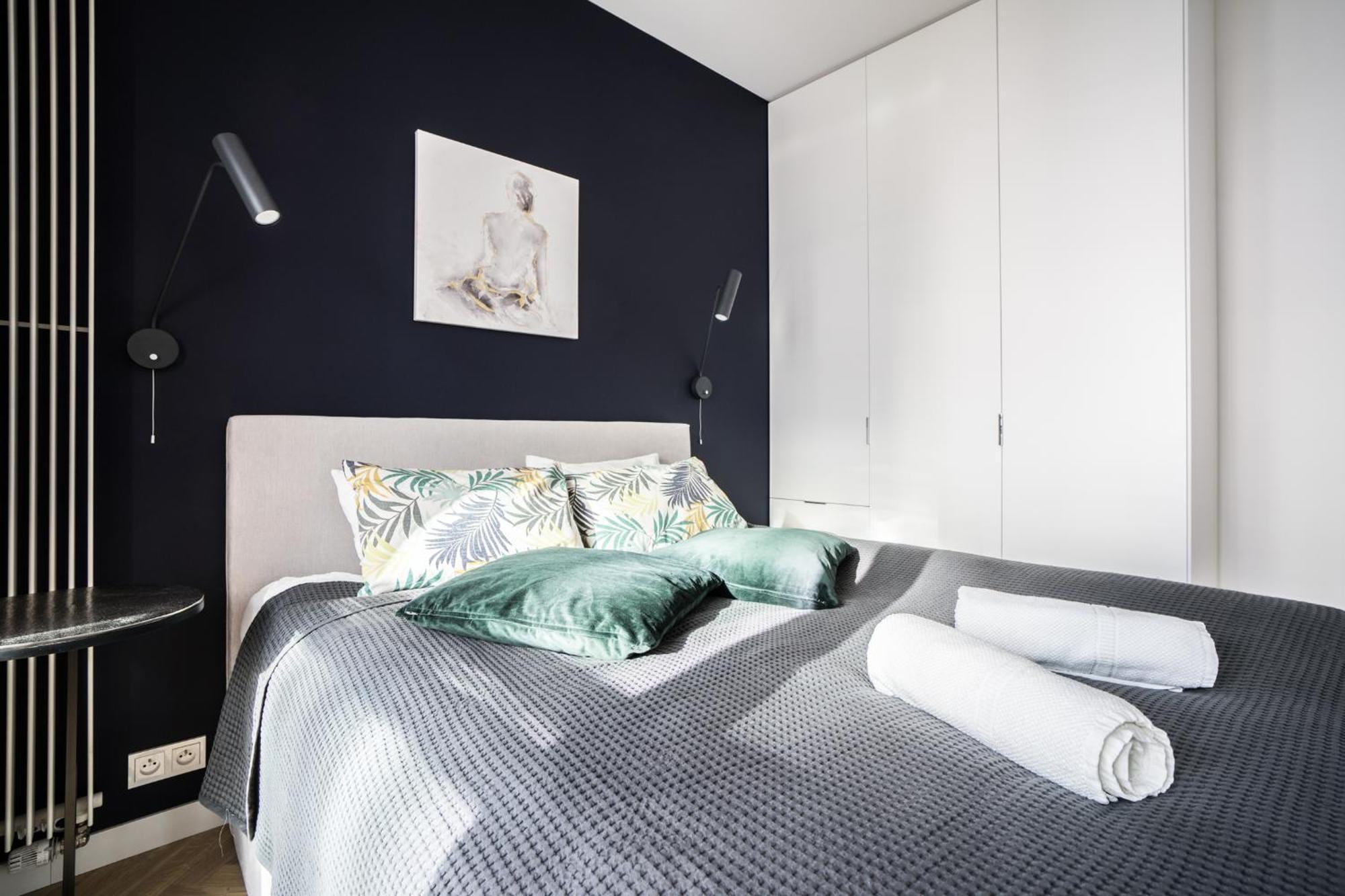 Vipwarsawapartments Amber Mennica *