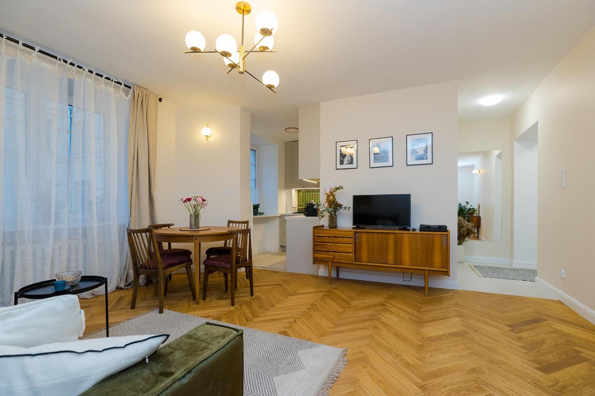 Shortstaypoland Targowa B160 Apartment *