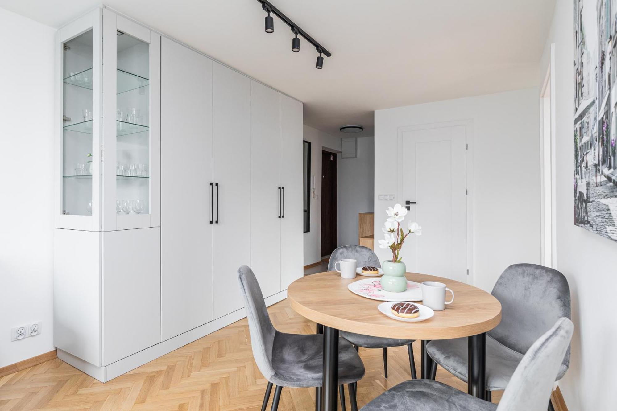 Apartment Superapart Zelazna 34 *