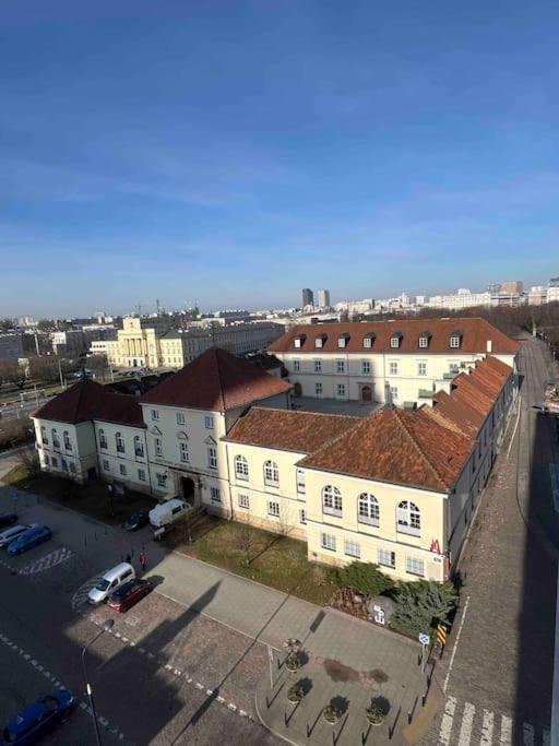 Apartment Bright 7th Floor With Balcony & View Warsaw