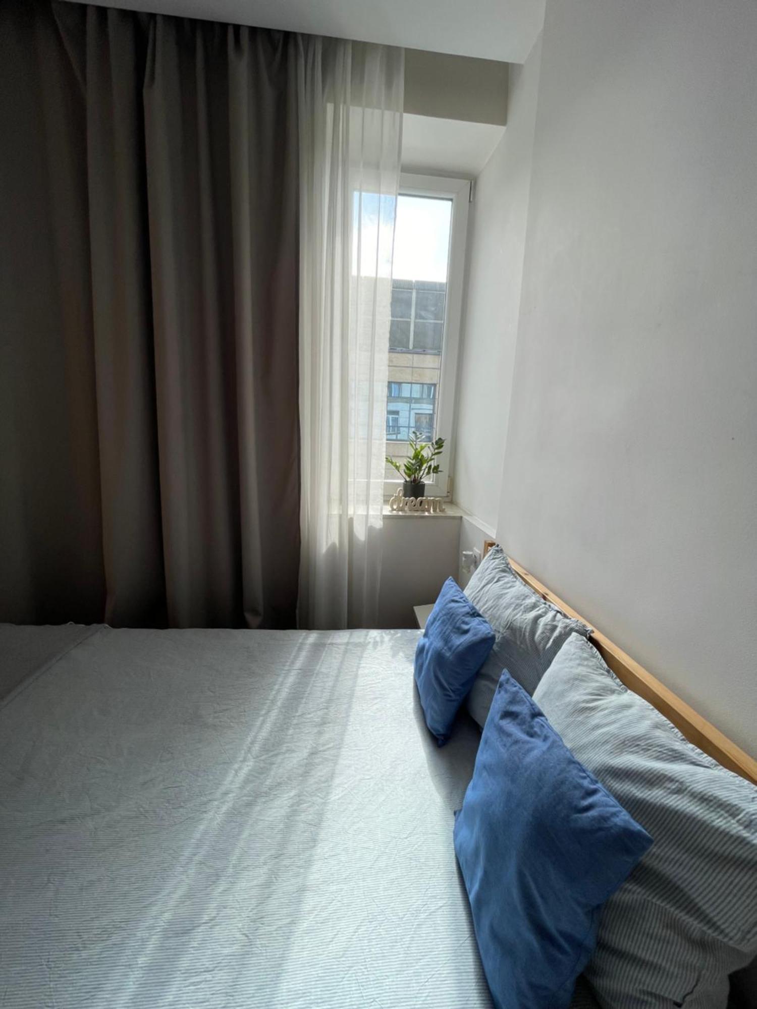 W Centrum Warszawy Ulica Chmielna - 500m Od Dworca Centralnego - By Good Sleeping Warschau