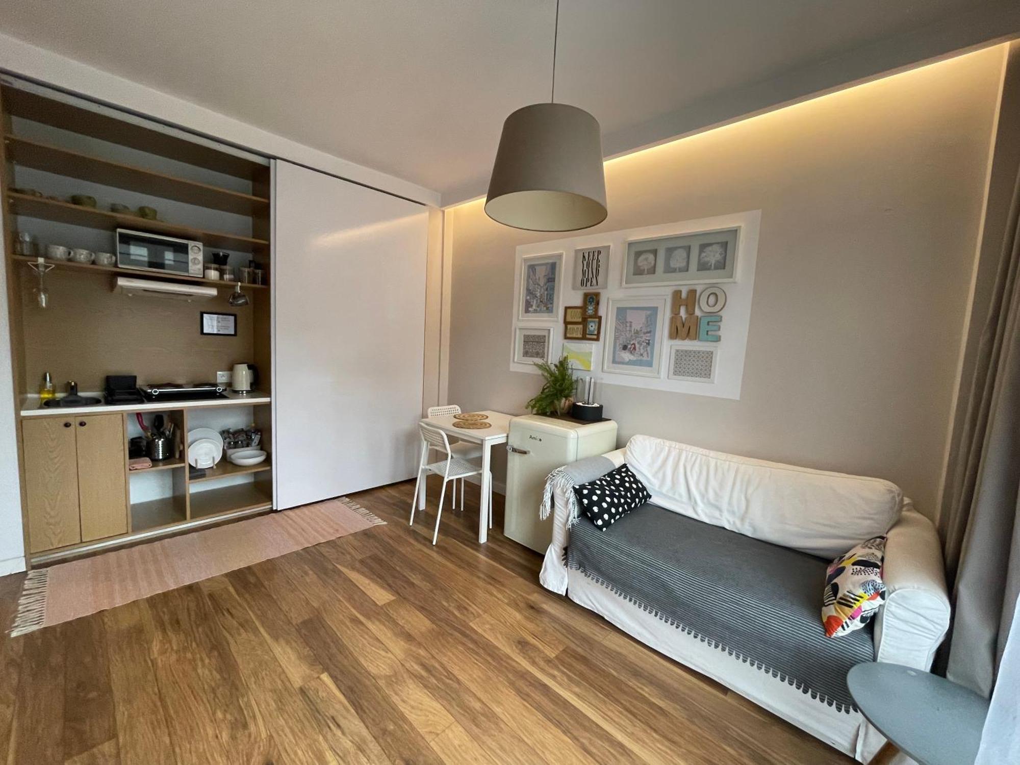 W Centrum Warszawy Ulica Chmielna - 500m Od Dworca Centralnego - By Good Sleeping Apartment