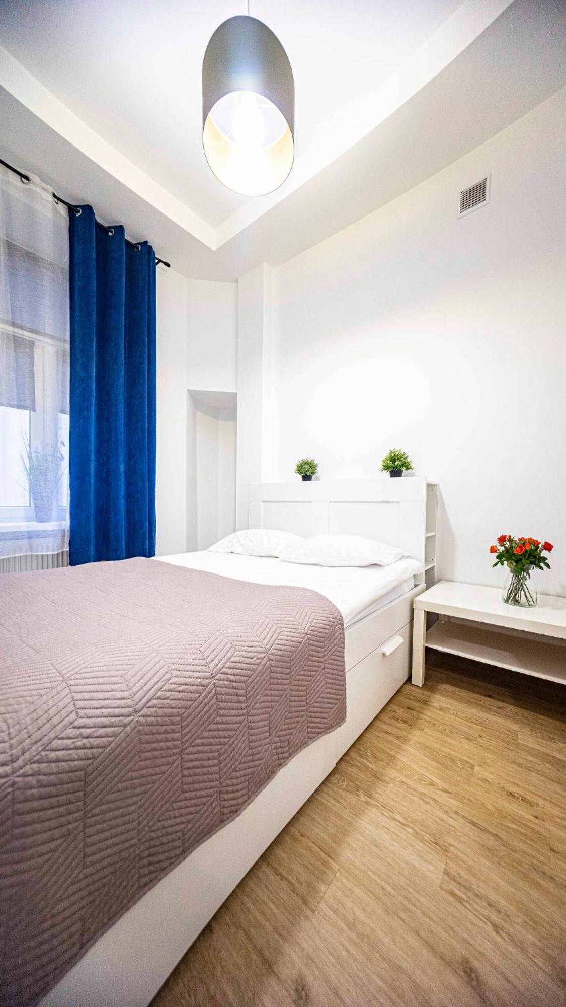 Spacious With 3 Meter Ceilings, Powisle, The Old Town Căn hộ Warsaw