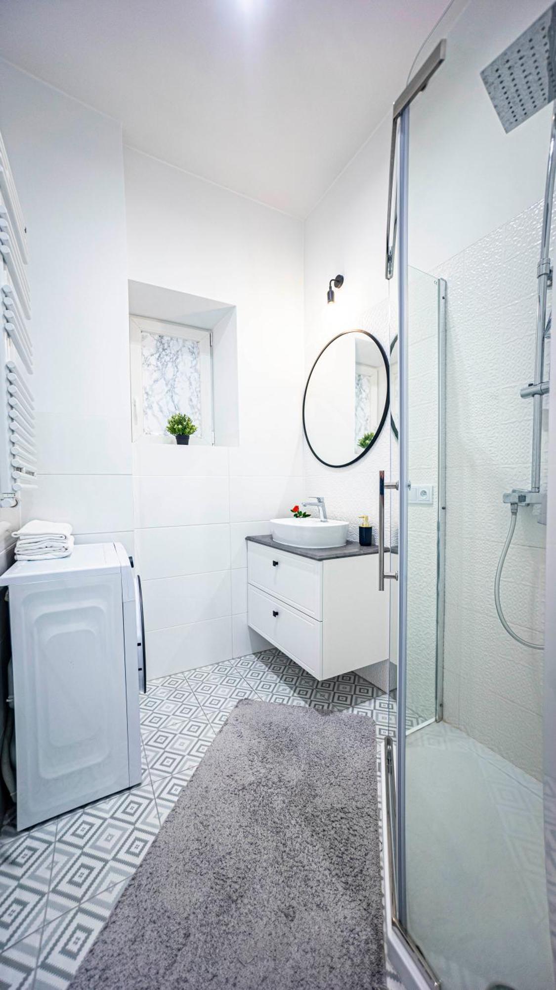 Spacious With 3 Meter Ceilings, Powisle, The Old Town Căn hộ Warsaw