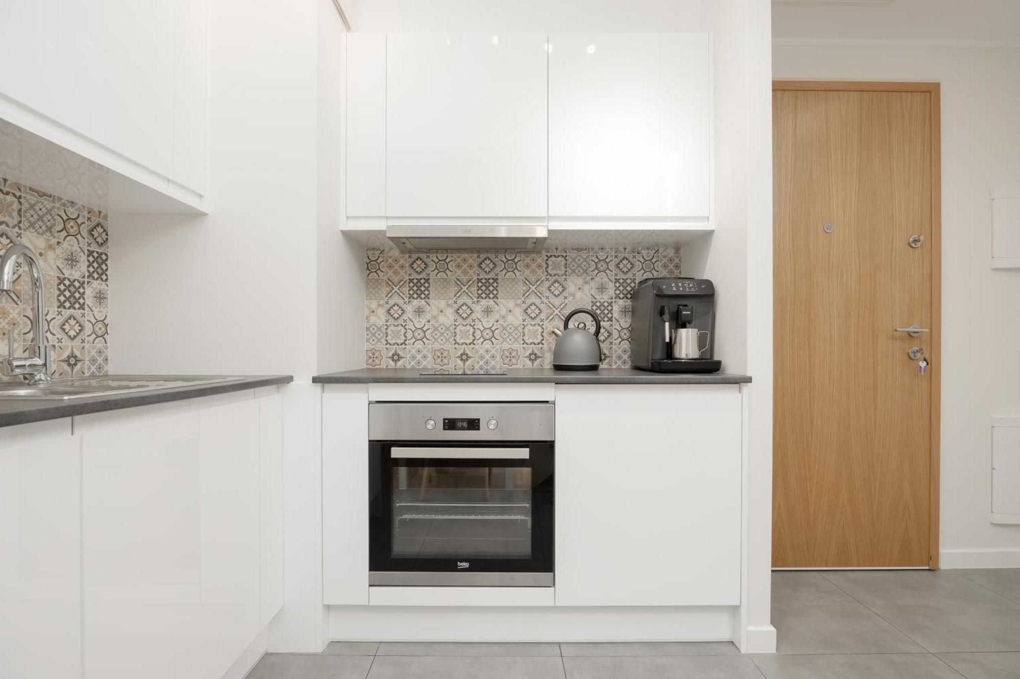 Srodmiescie Muranow With Parking By Renters Apartment Warsaw