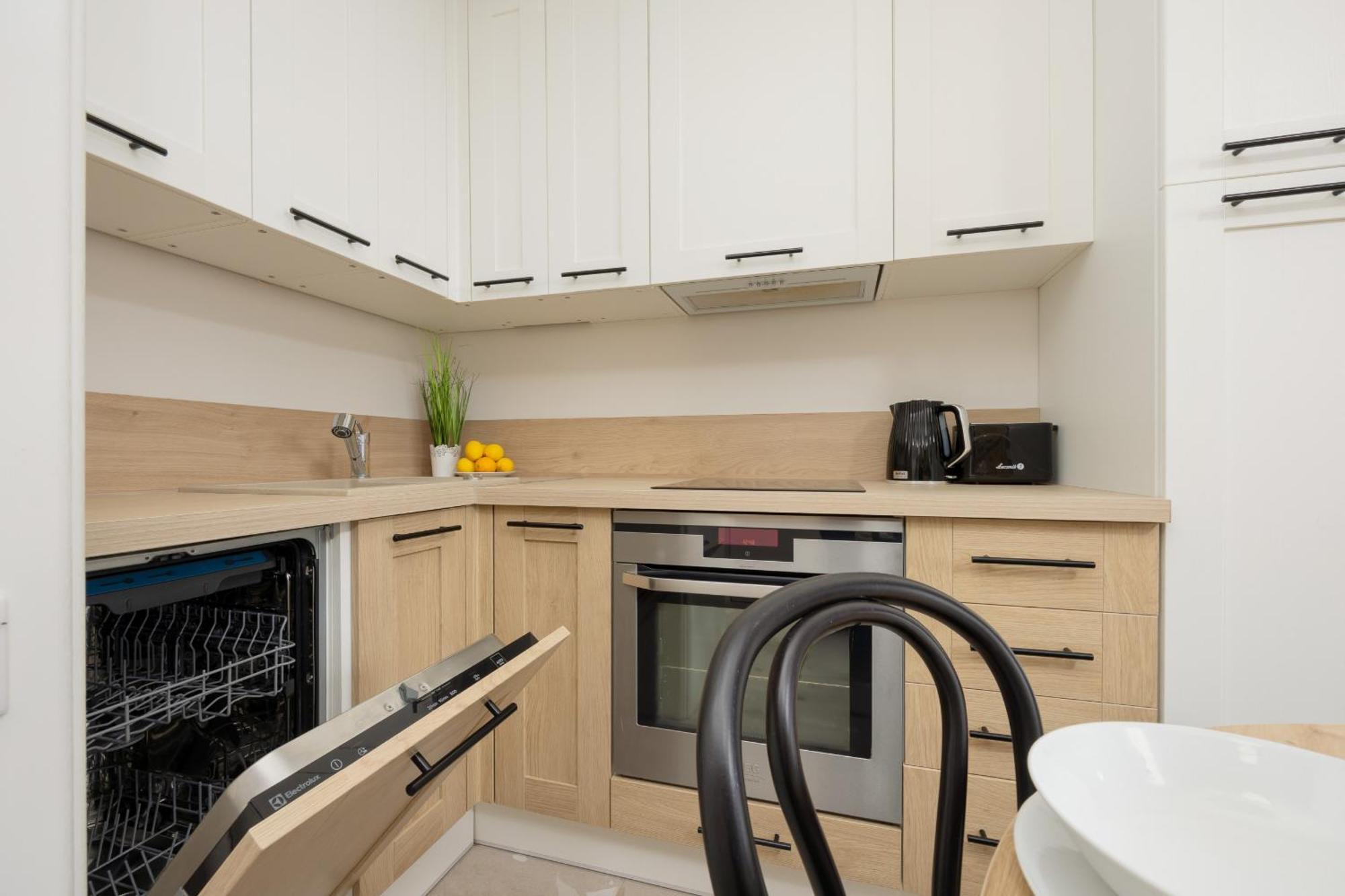 Apartment Charming Marszalkowska In The Centre Of By Renters Warsaw