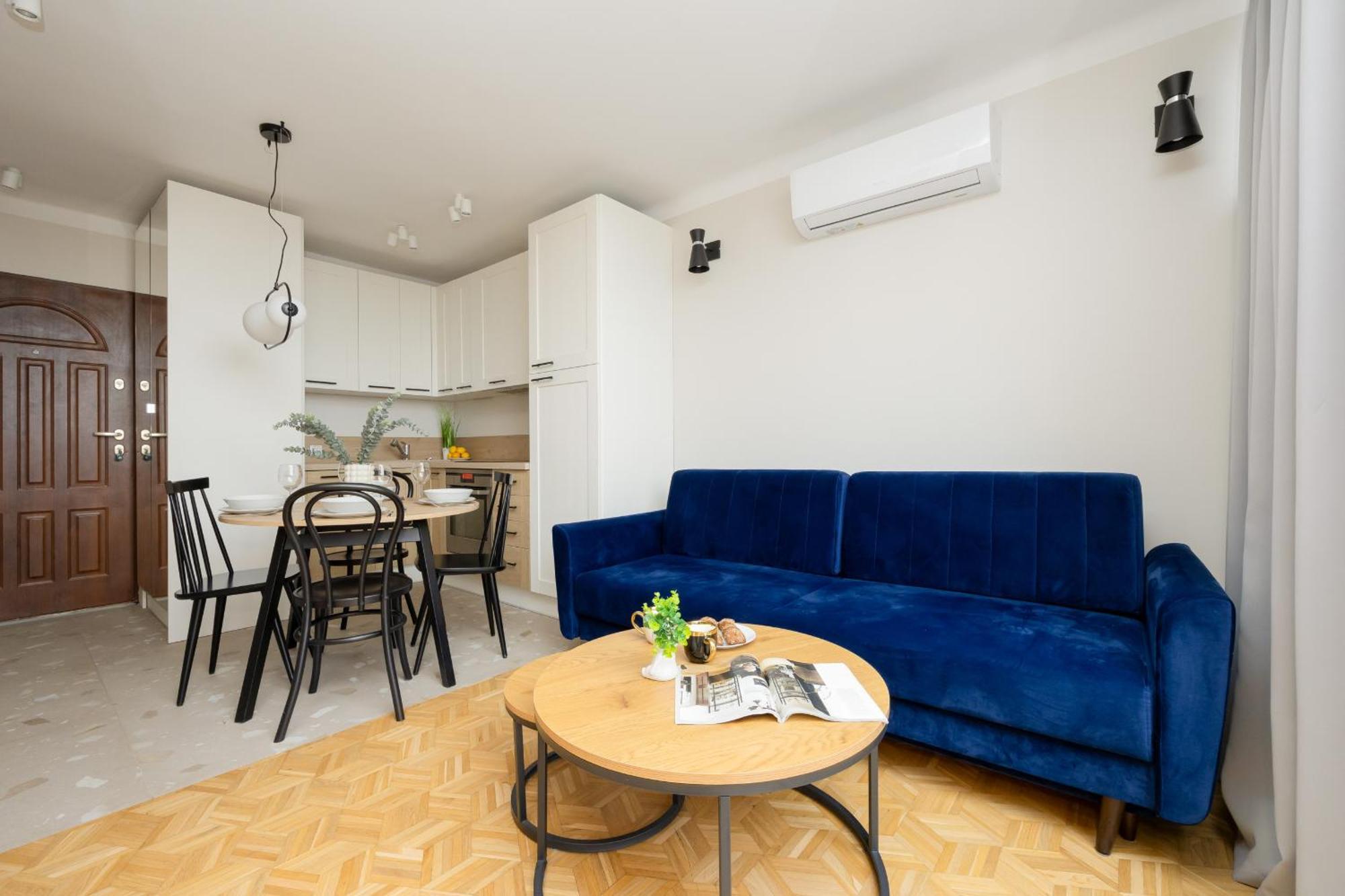 Charming Marszalkowska In The Centre Of By Renters * Warsaw