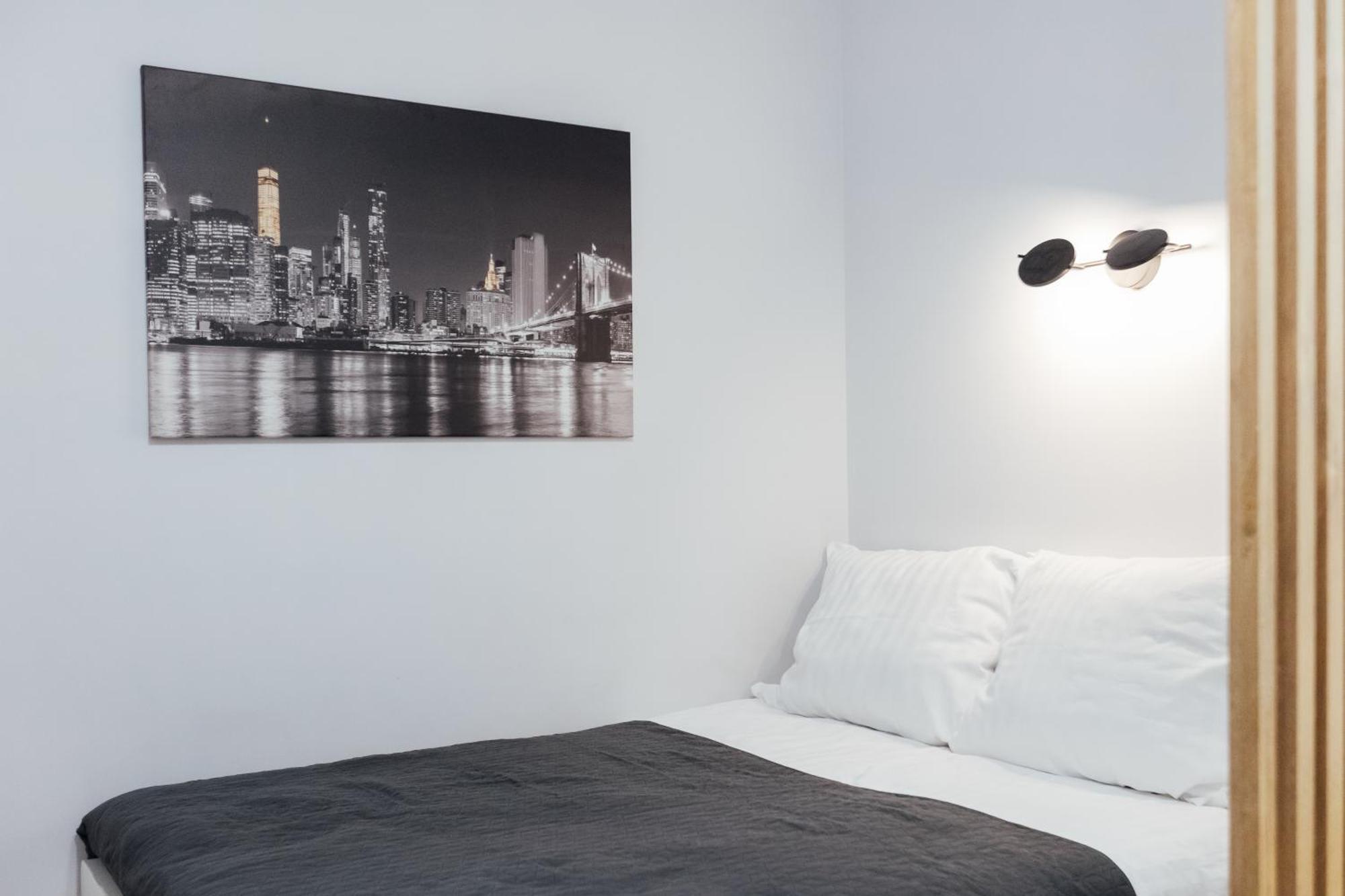 Petrovdom Apartment In Warsaw, Rc Bliska Wola Tower