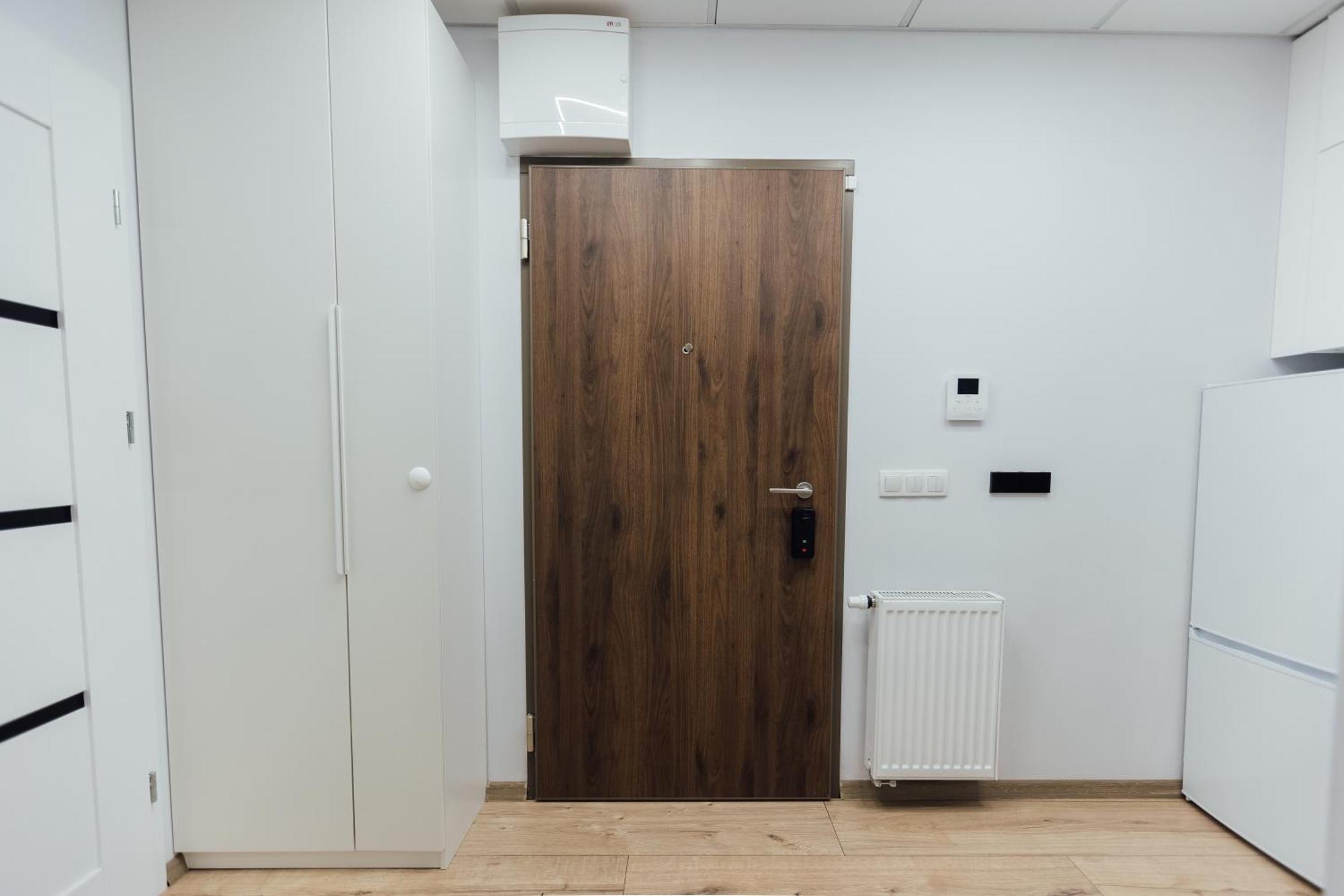 Petrovdom Apartment In Warsaw, Rc Bliska Wola Tower Apartment Warsaw