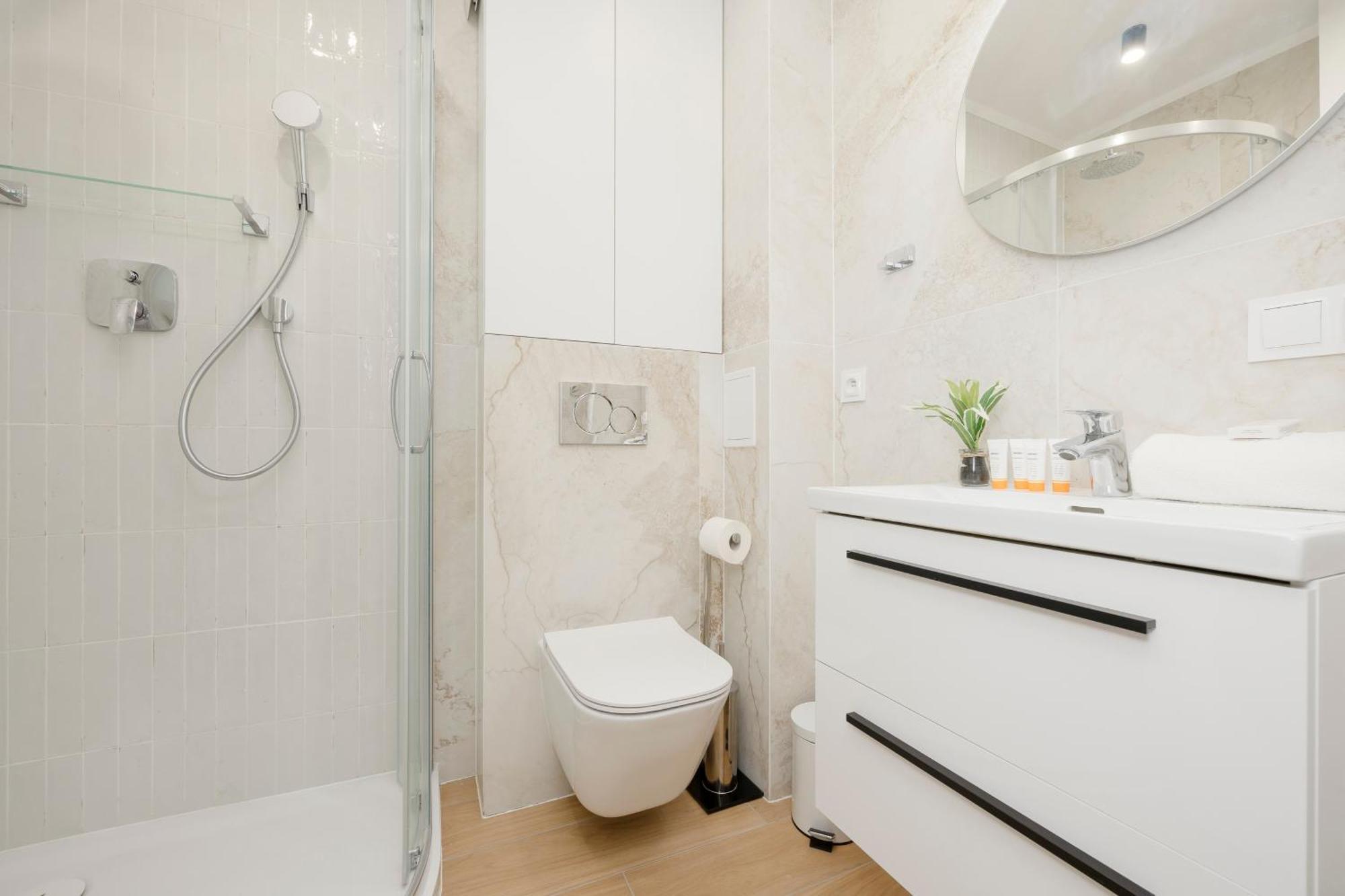 Comfortable Wola & Balcony By Renters Apartment