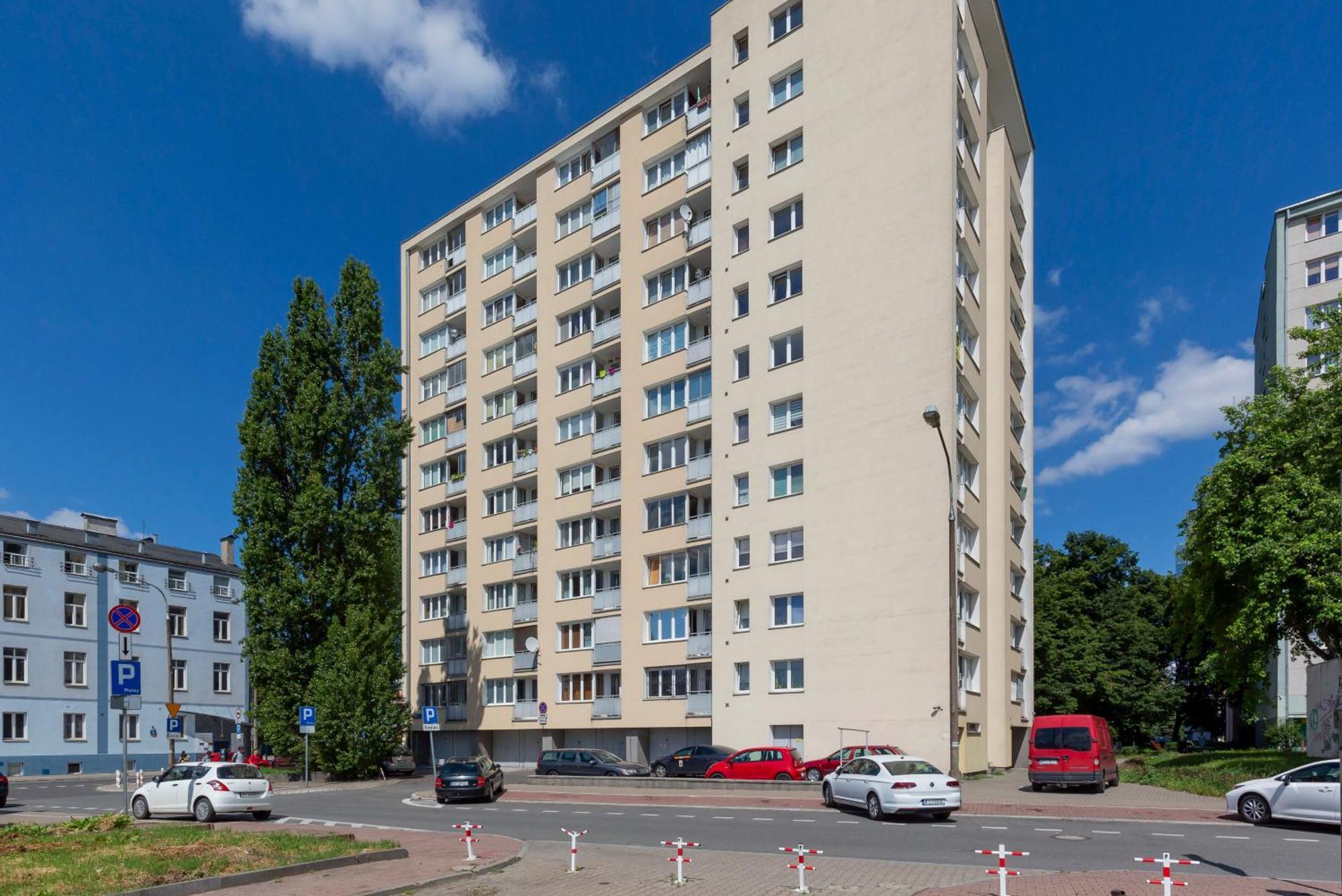 Comfortable Wola & Balcony By Renters Warsaw