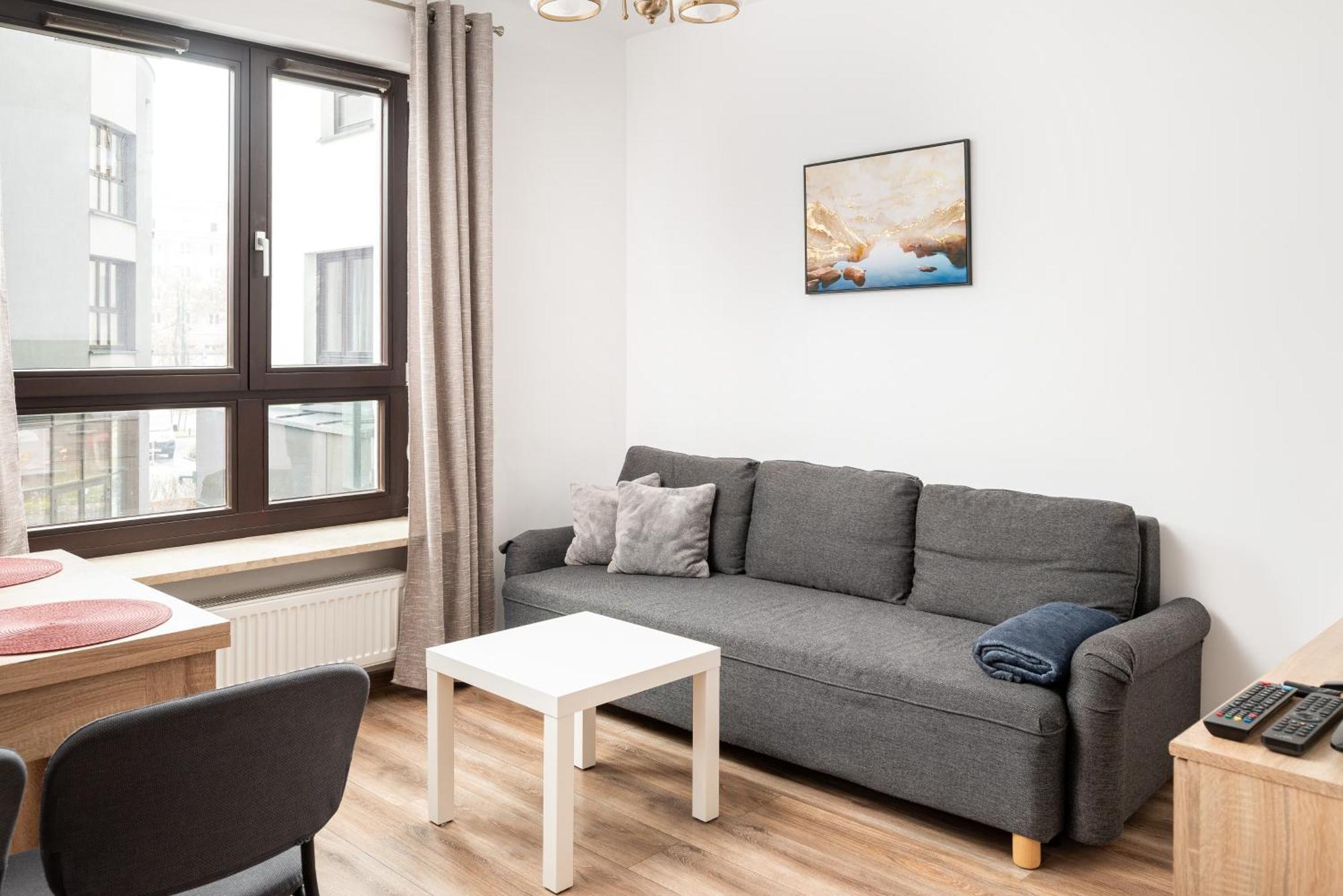 Metro Plocka Cosy Apartment *