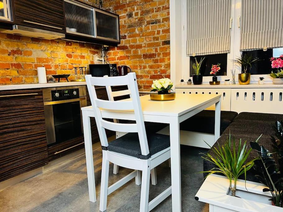 Apartment Klimatyczny I Cichy Mokotow Warsaw