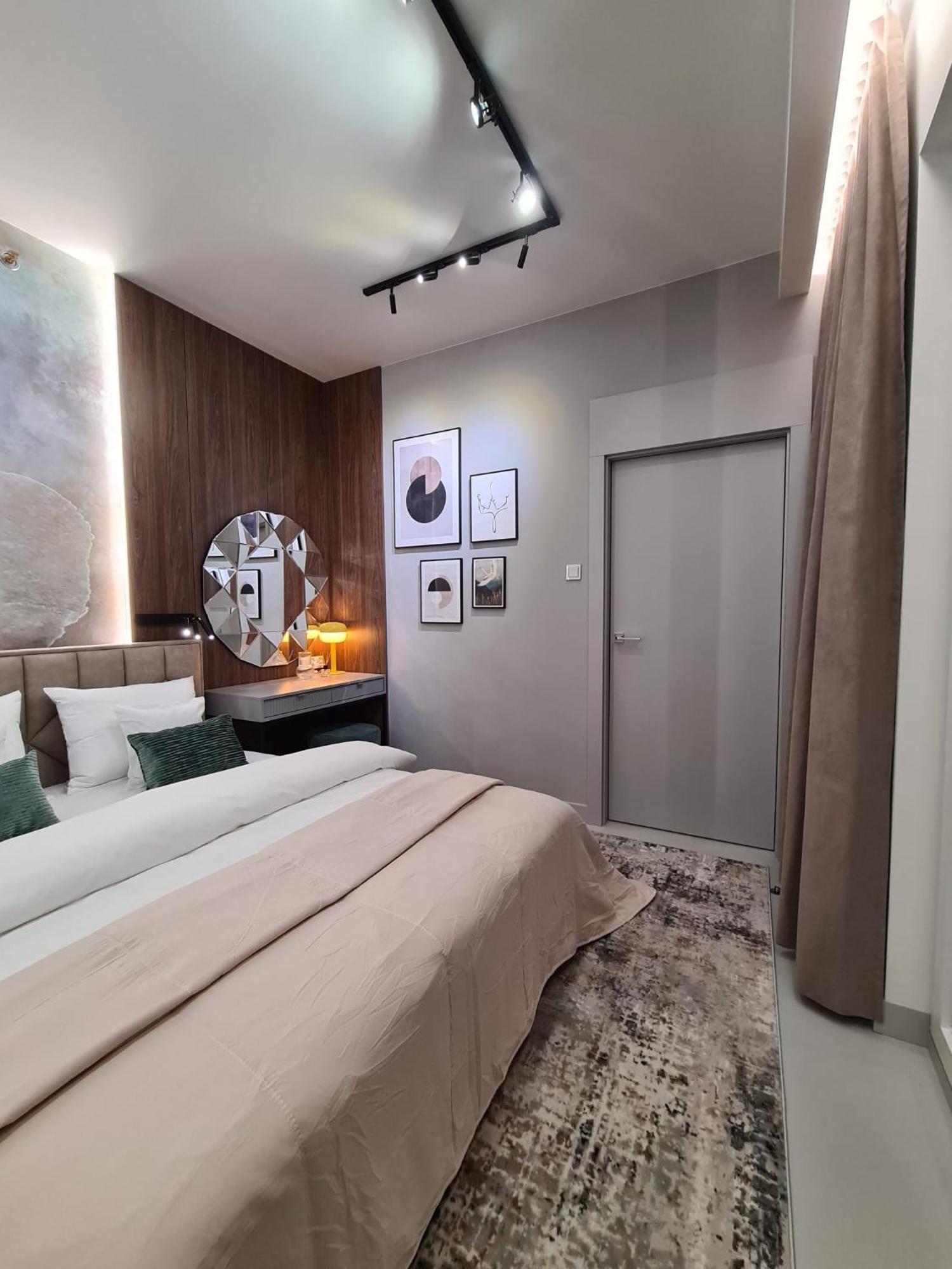 Luksusowy Bliska Wola Saba Apartment Warsaw