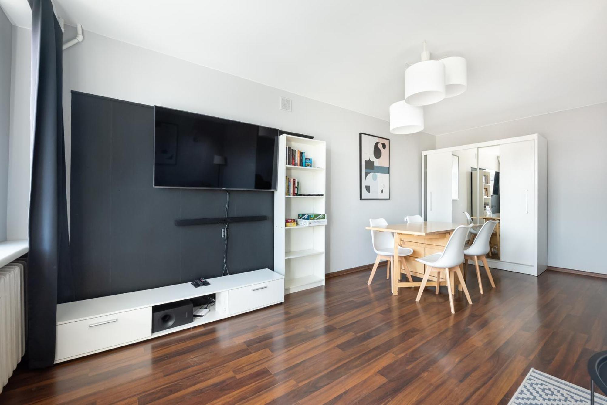 Apartment Wola Anielewicza Cosy