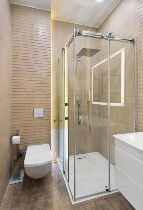Apartament Nowy Swiat 60 - 170 M Do Metra - Prywatne Mieszkanie W Centrum Warszawy - Better Warszawa