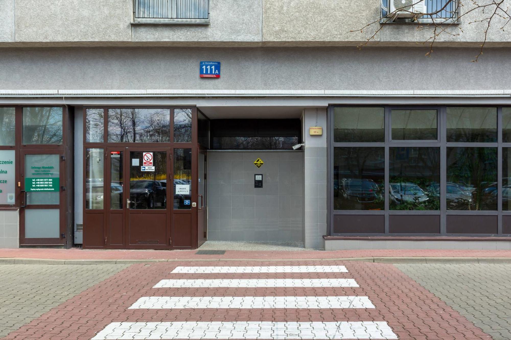 Apartment Charming Marszalkowska In The Centre Of By Renters *