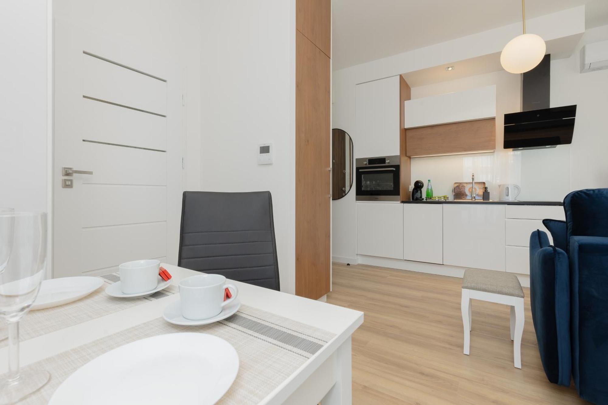 Apartment Herbu Korczak 4 - Next To Medicover/paley