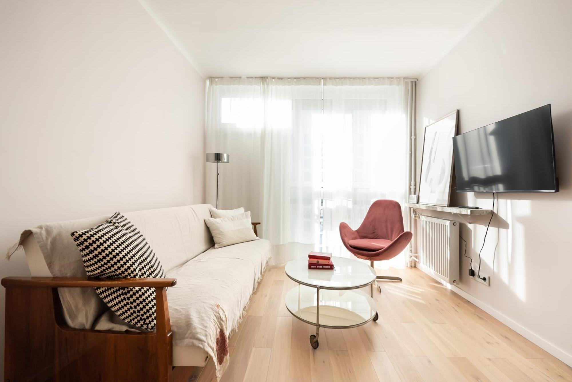 Metro Swietokrzyska Chic Apartment