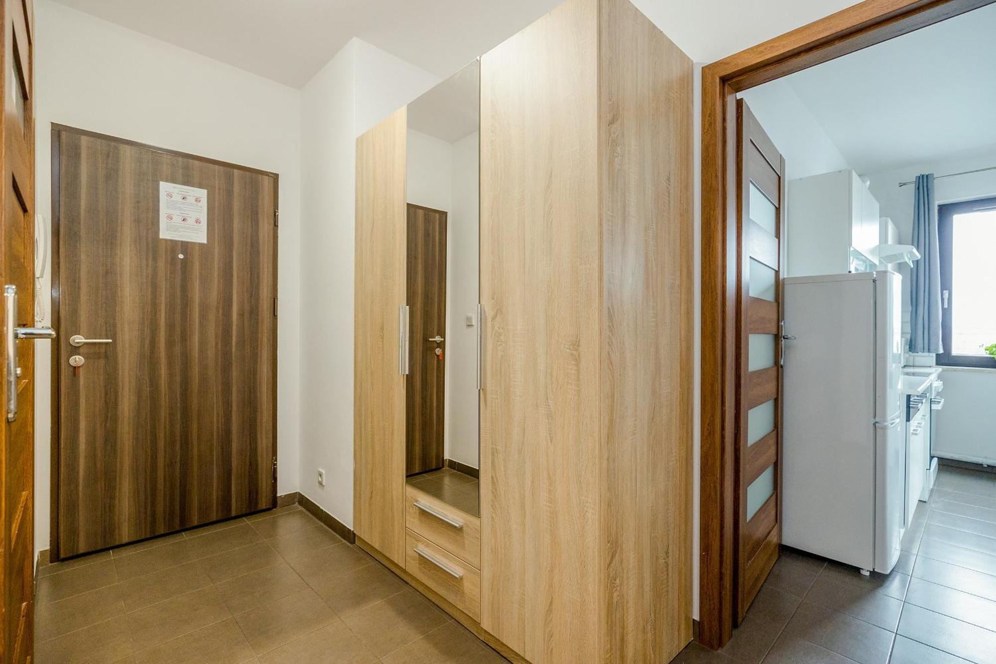 Shortstaypoland Skierniewicka Apartment