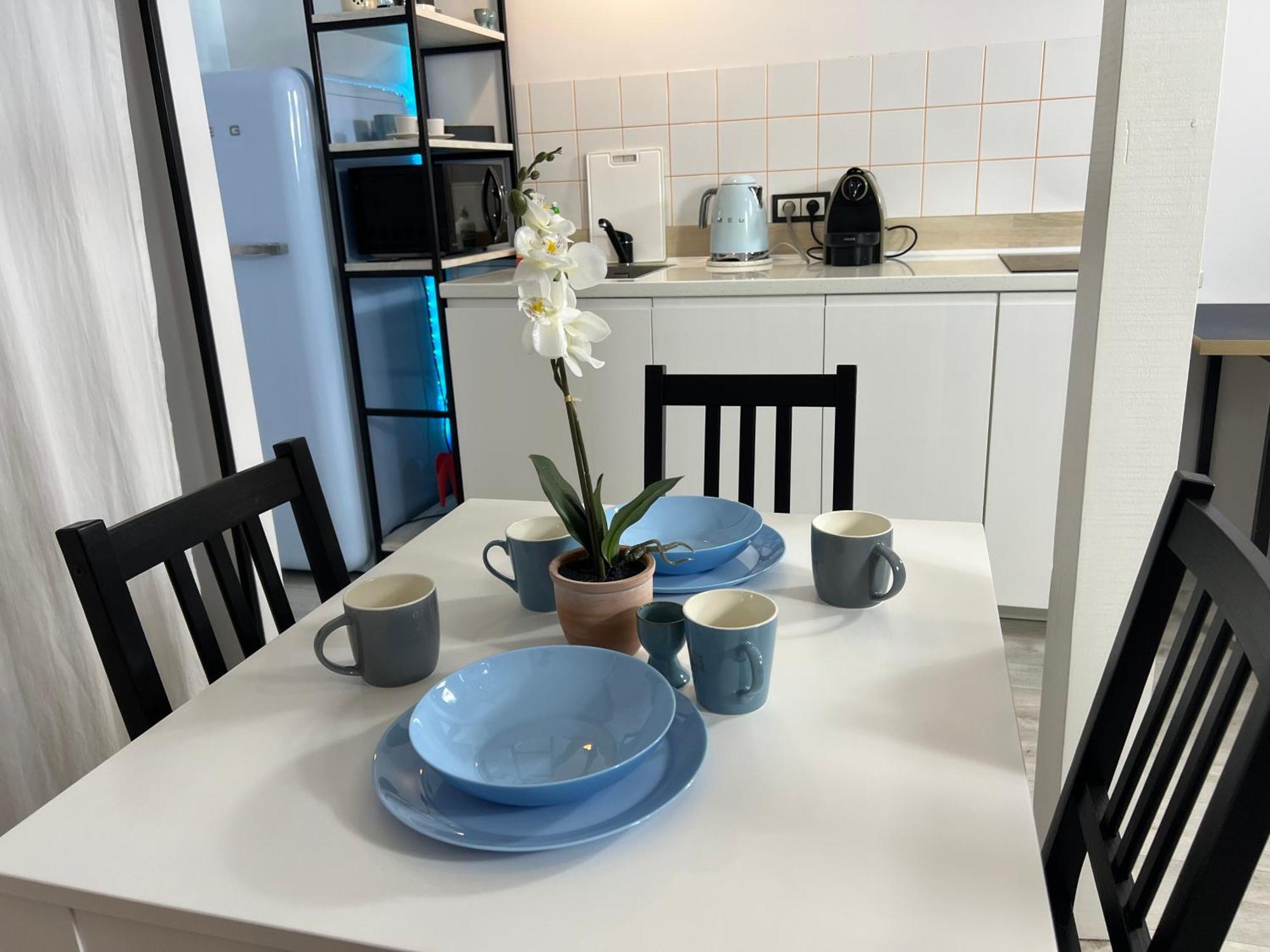 Apartment Lazienki Krolewskie Z Antresola I Widokiem Warsaw