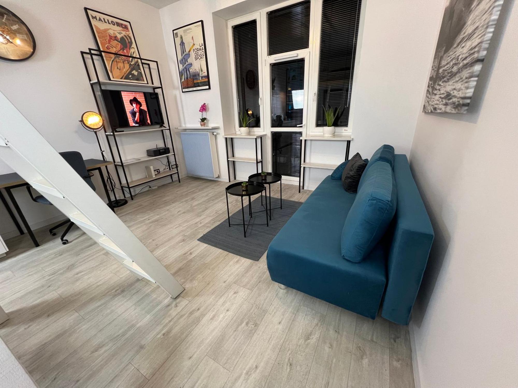 Apartment Lazienki Krolewskie Z Antresola I Widokiem Warsaw