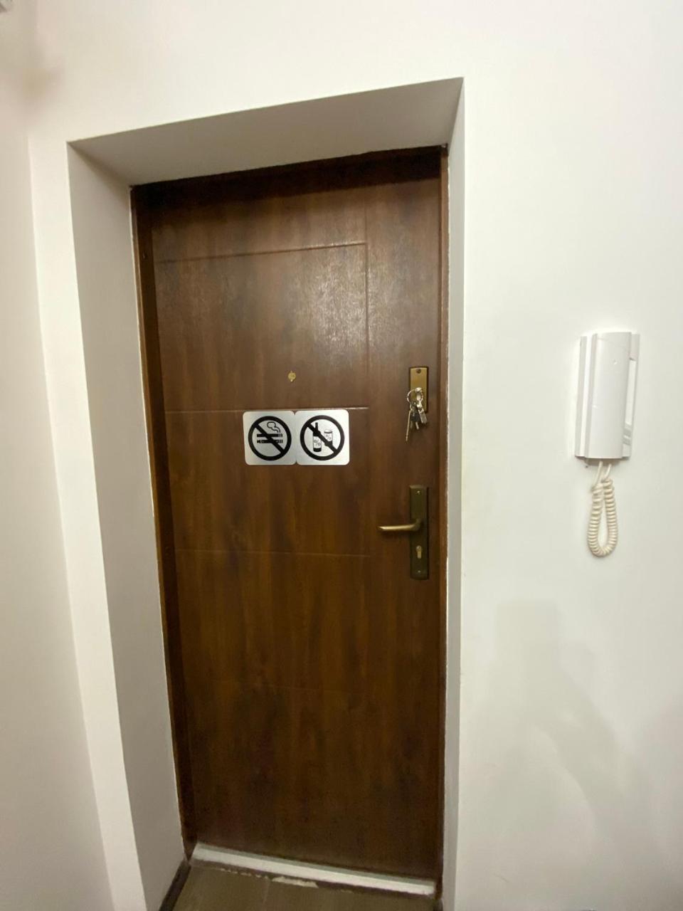 Apartament Noc Z Obrazem - Balkon - Warszawa Praga Apartment *
