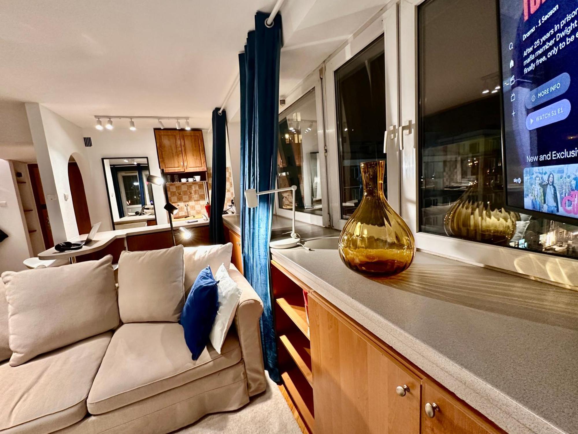 Apartamento Sushi 2 Fast Wifi 1gbs 85'tv Hbo Disney+ Amazontv Varsóvia