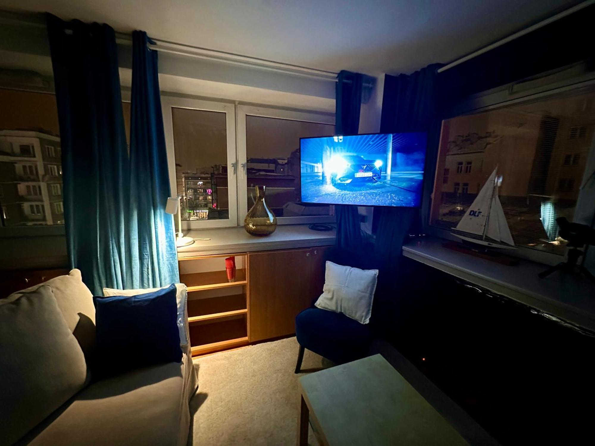 Apartamento Sushi 2 Fast Wifi 1gbs 85'tv Hbo Disney+ Amazontv Varsóvia