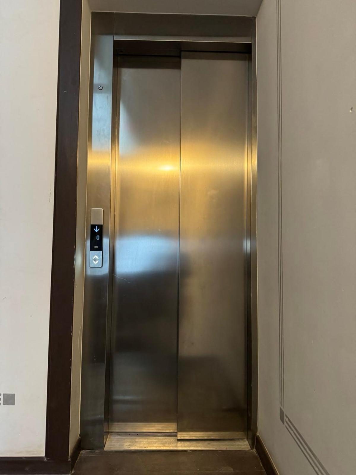Nowogrodzka 6a 23 * Warsaw