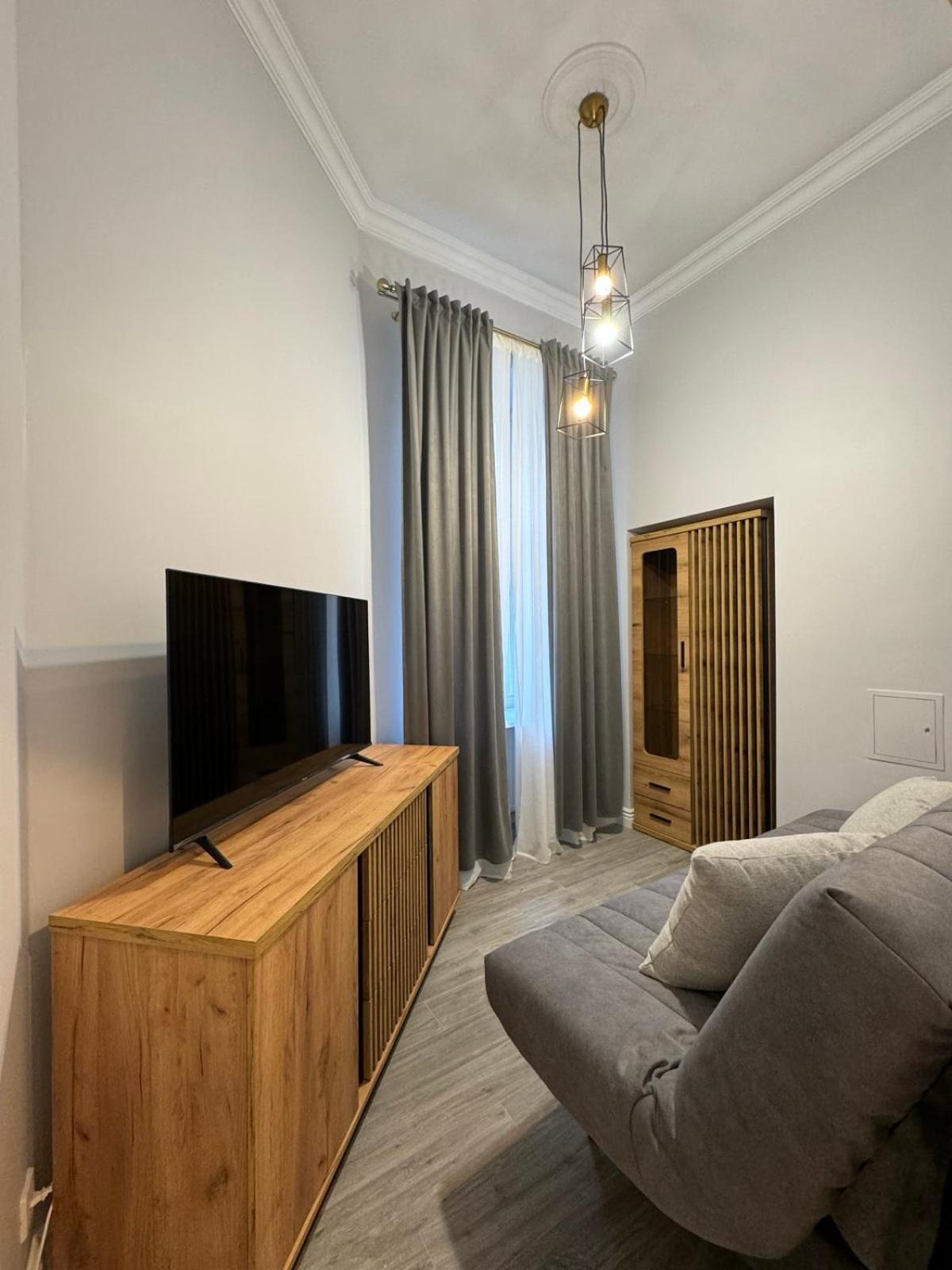 Apartament Nowogrodzka 6a 17