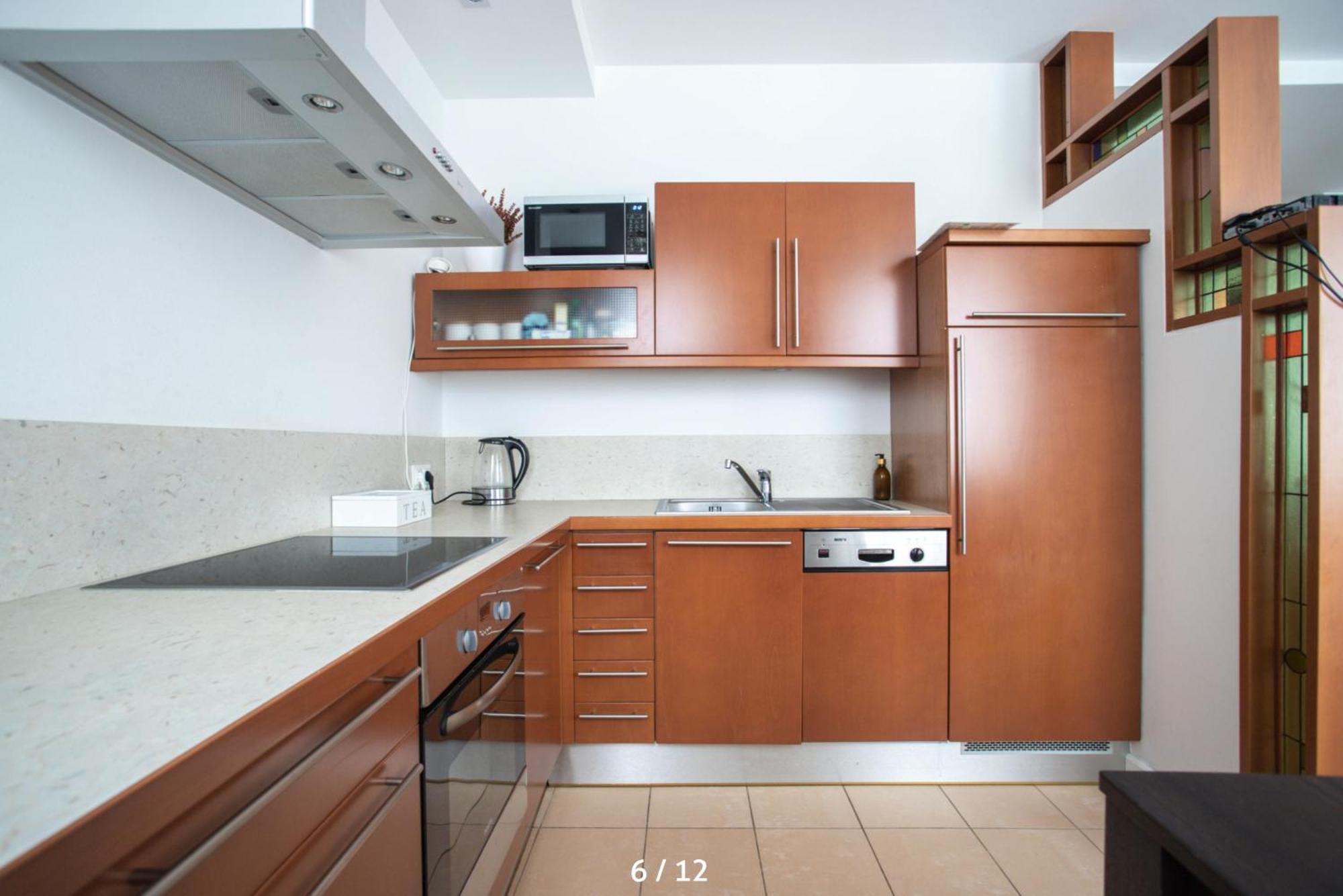 Spacious Quiet Apt Close To The Belvedere Palace Apartamento *