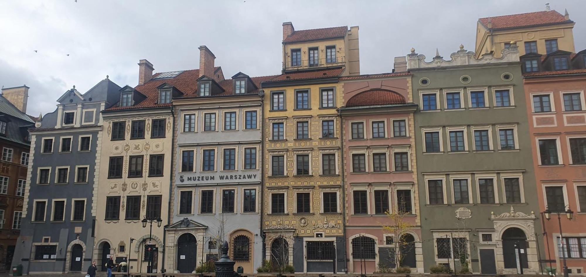 Apartment Pol In Warsaw