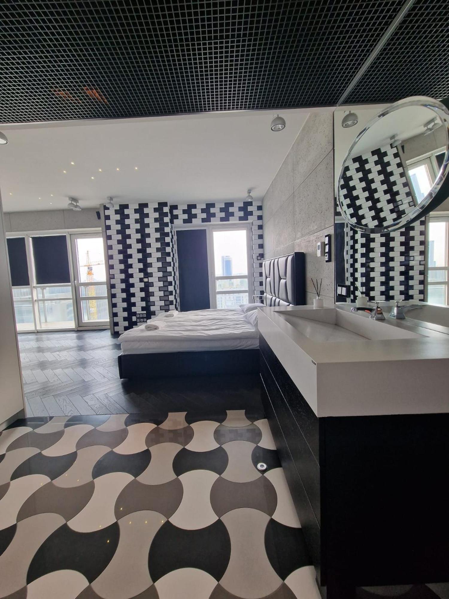 Black Pearl - Amazing View, 130 Sqm *