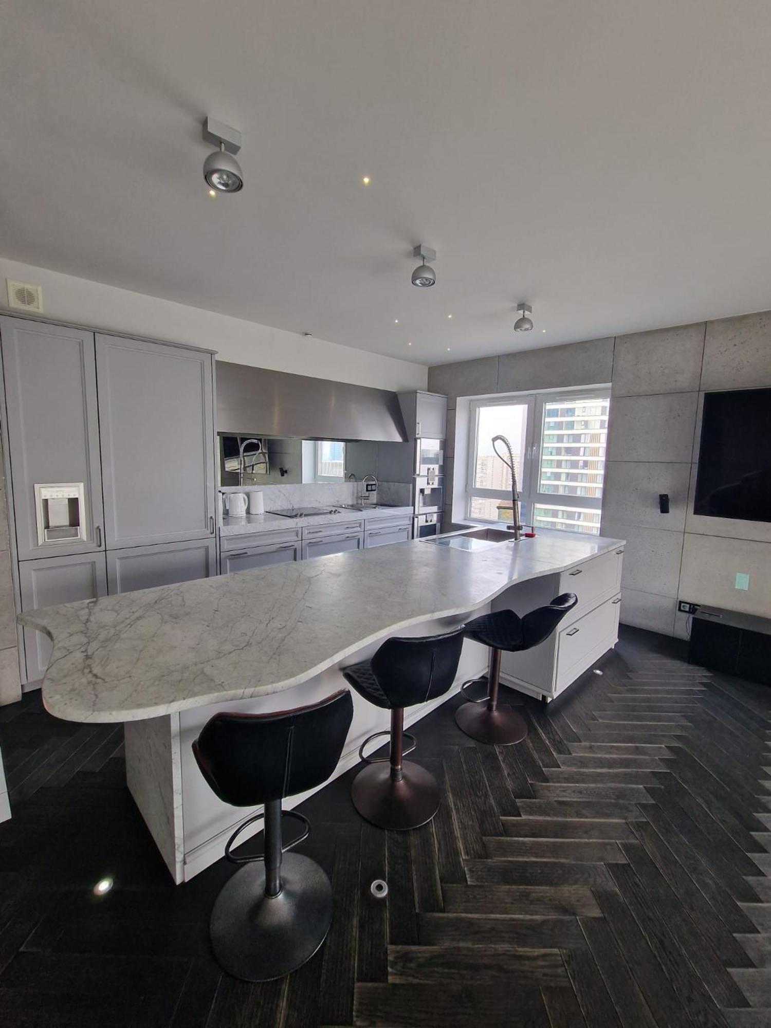 Black Pearl - Amazing View, 130 Sqm Varsóvia