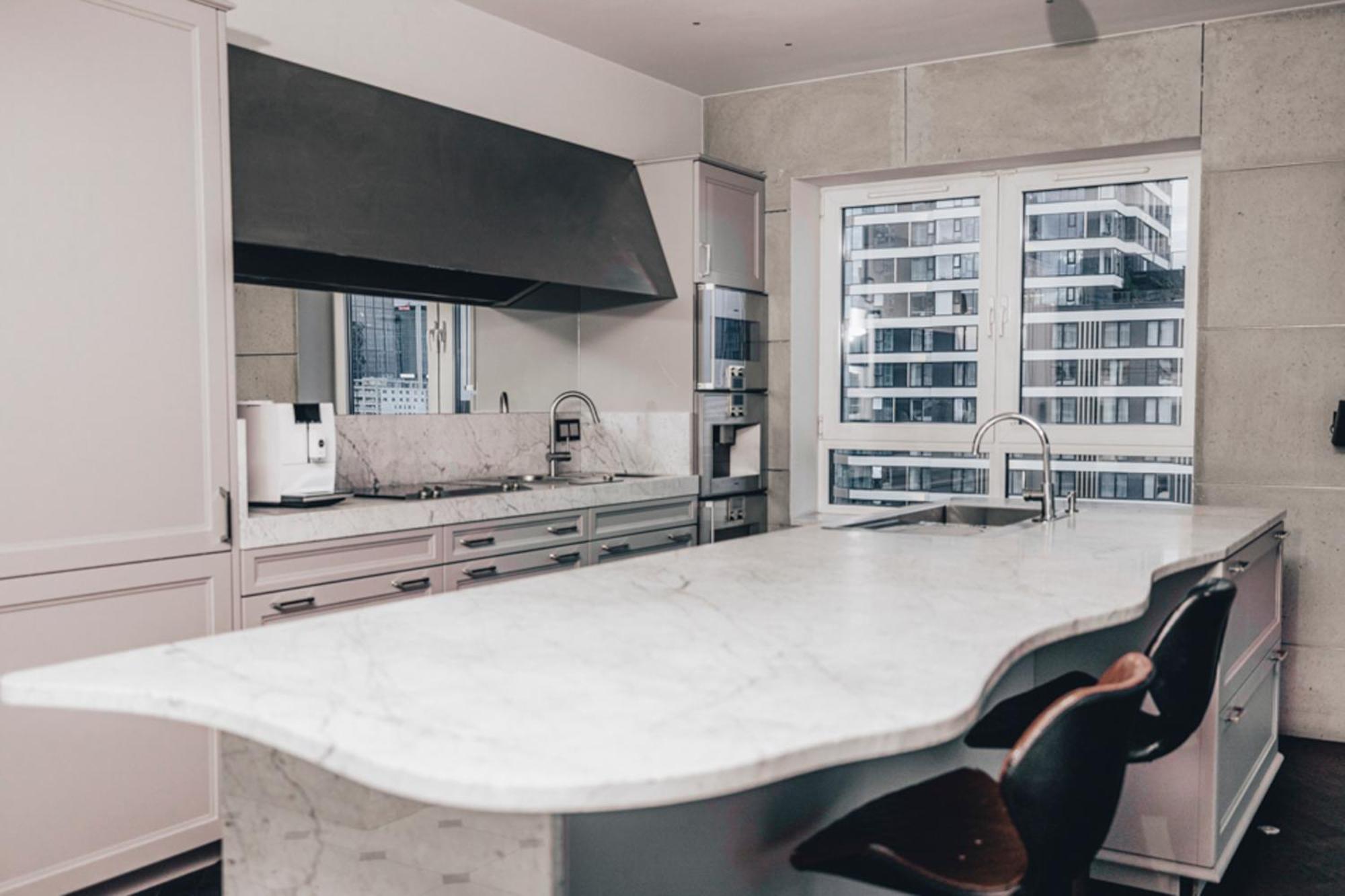 Black Pearl - Amazing View, 130 Sqm *