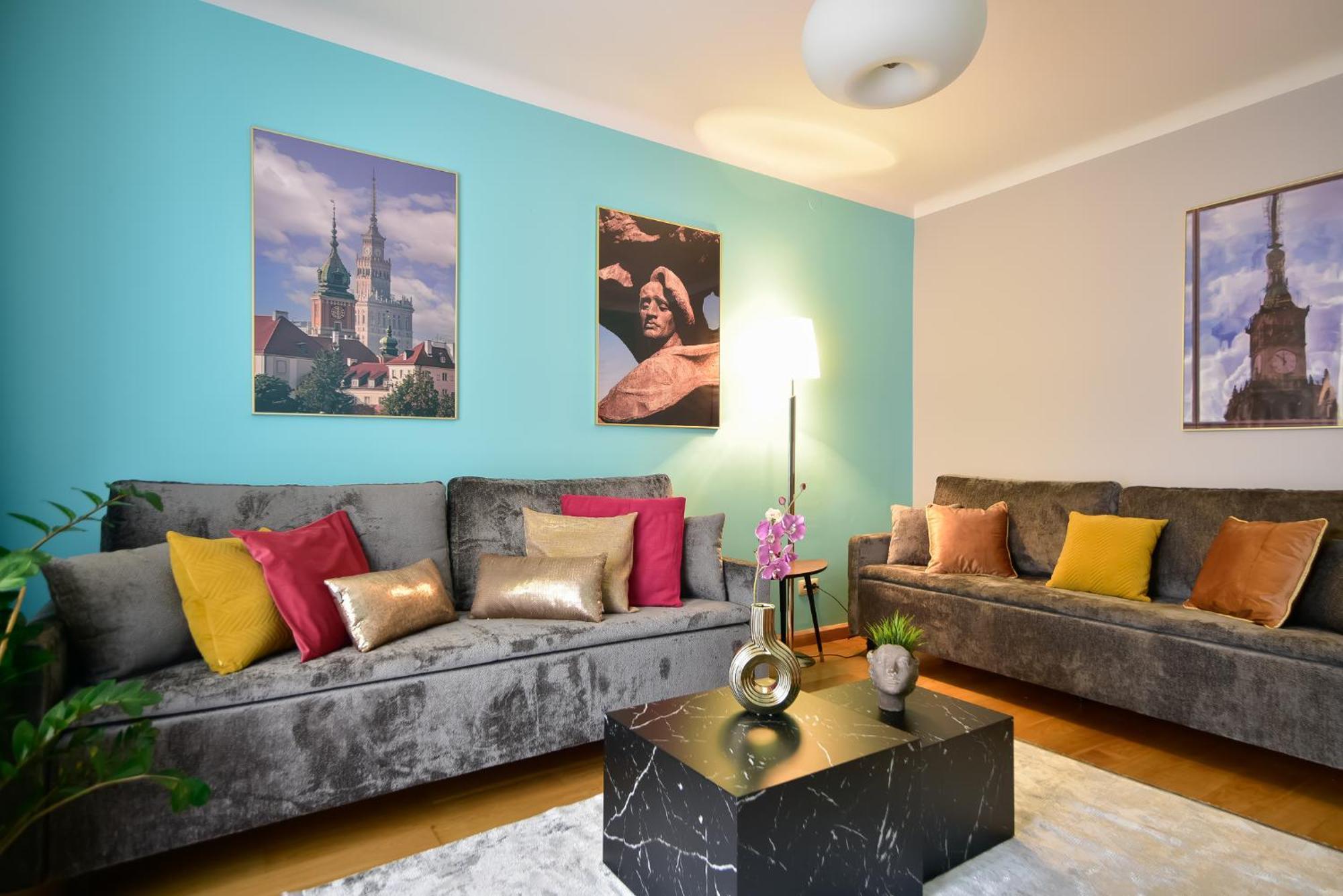 Apartment Pol In *