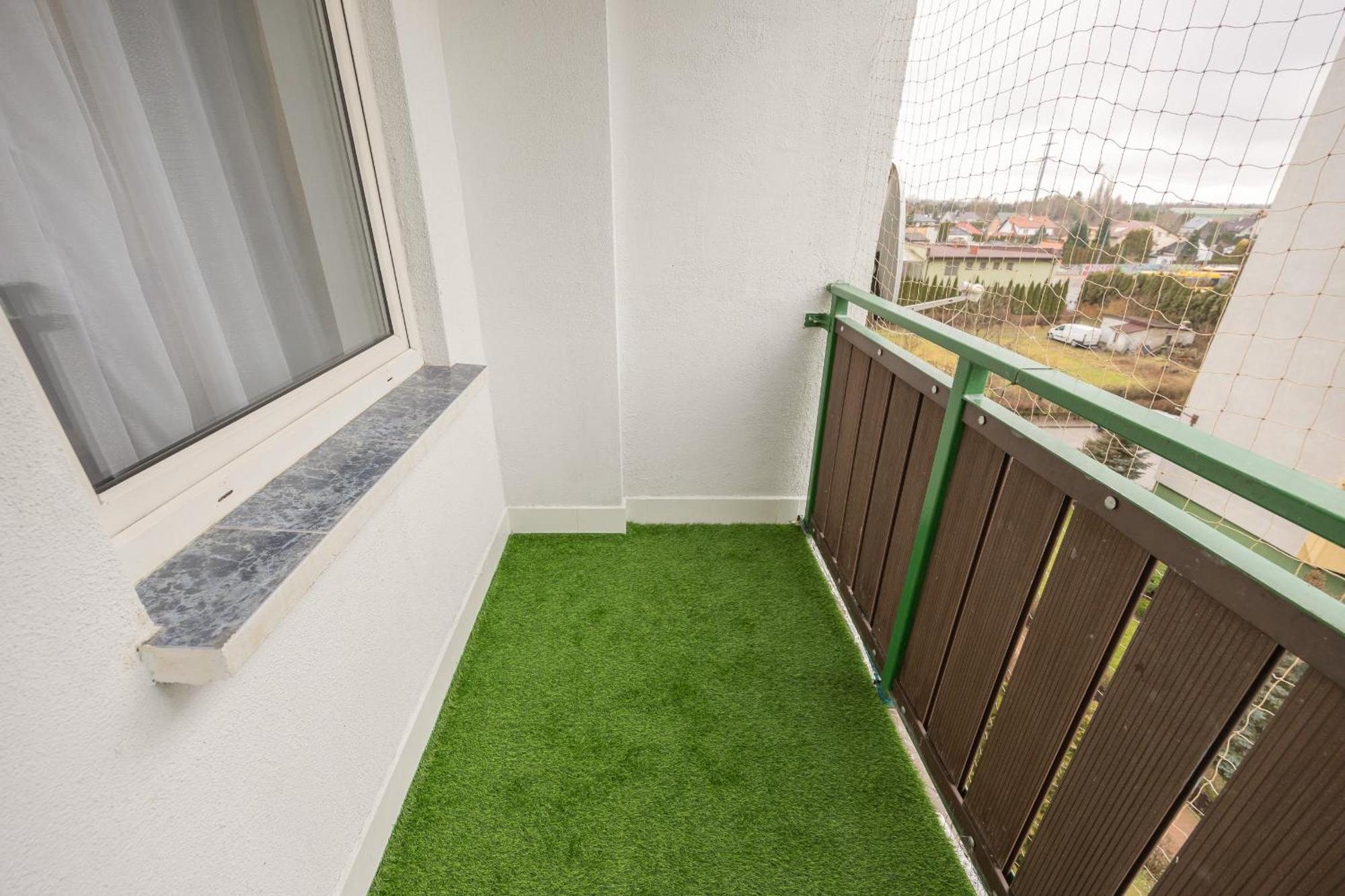 One-bedroom With Two Balconies In By Renters Warszawa