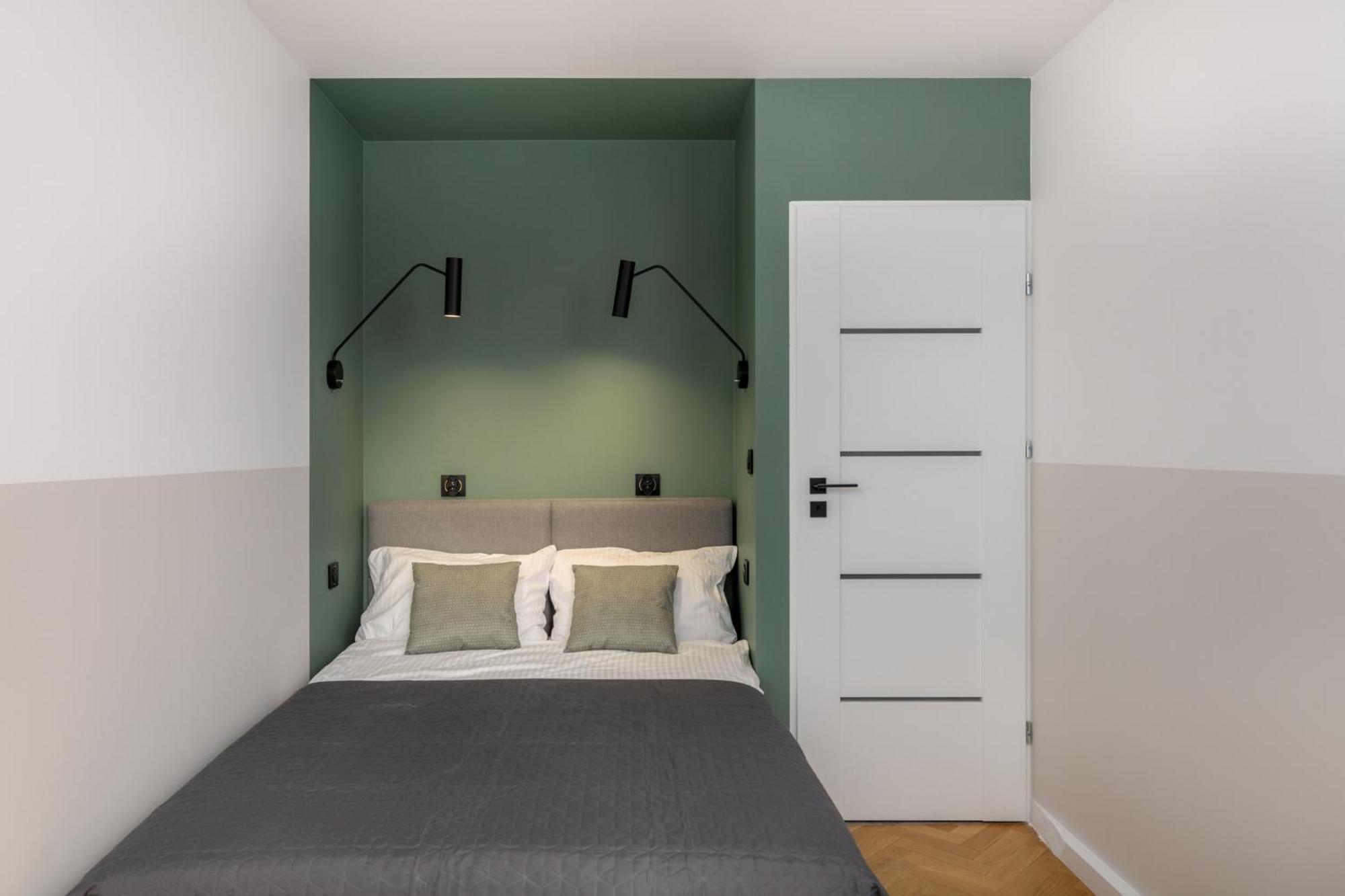 Muranow Modern With Balcony Ecru Wwa70 Apartment *