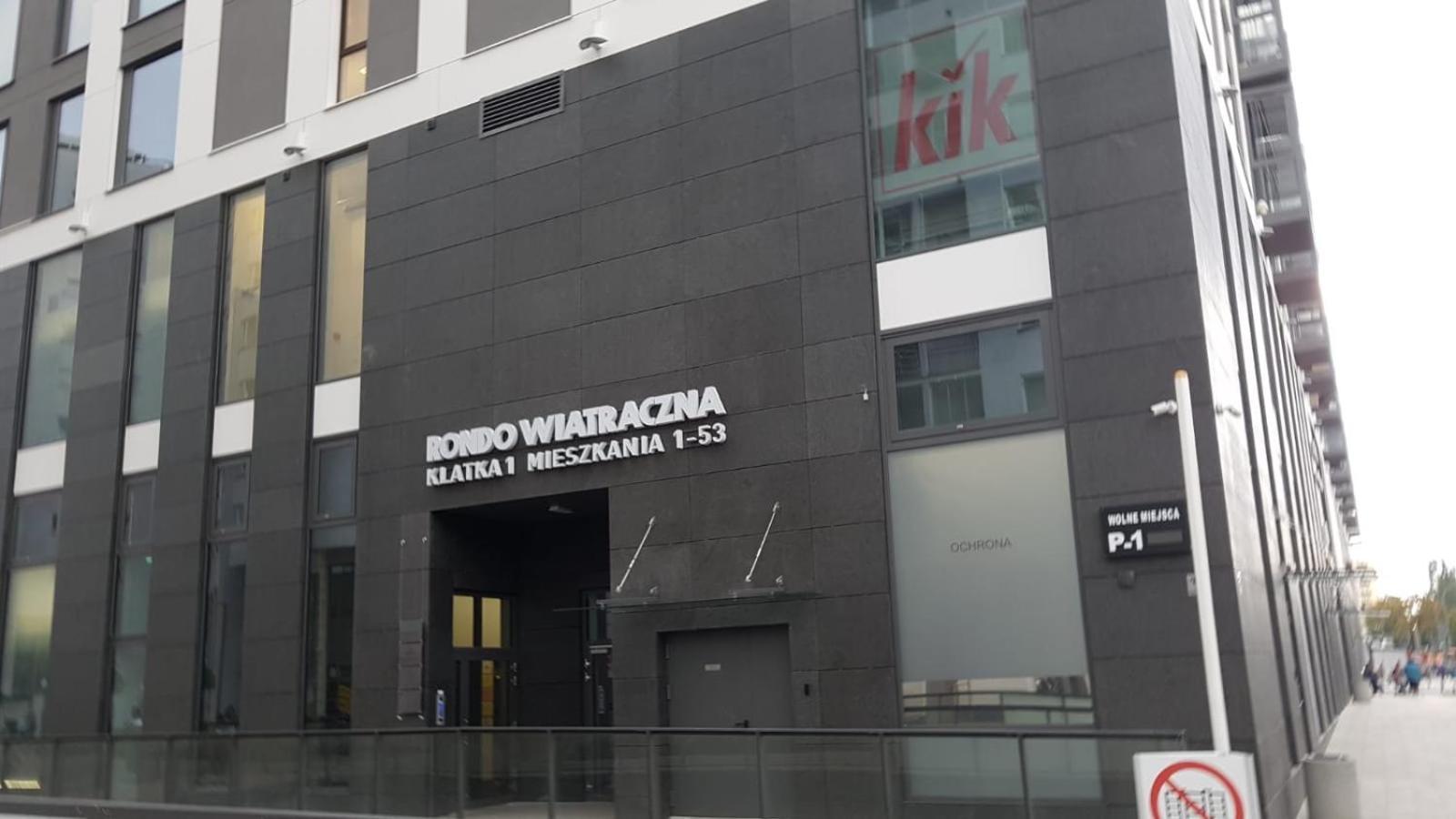 Apartment Galeria Rondo Wiatraczna *