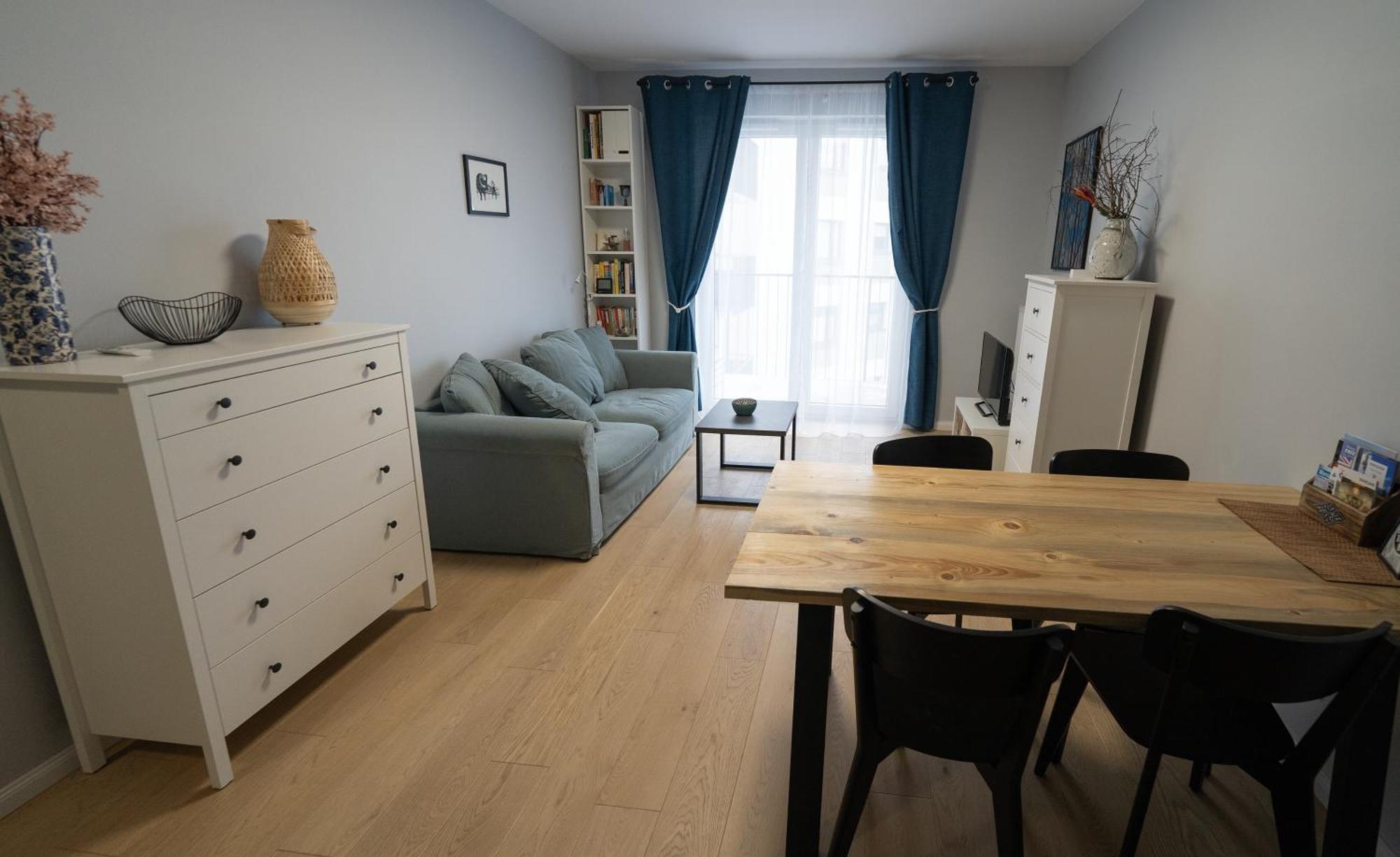 Blue Rooster - Free Parking Space Apartment